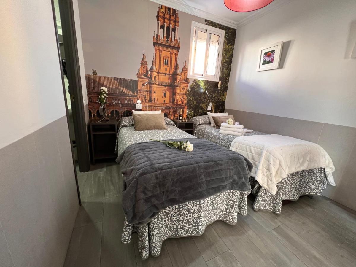 Hostal Paco'S Seville Ngoại thất bức ảnh